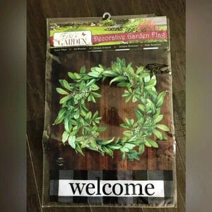 Garden Flag – Welcome Flag - Farmhouse wreath - 12.5 x 18”